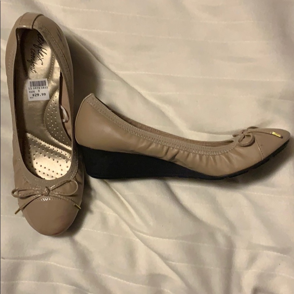 Dexflex comfort shoes